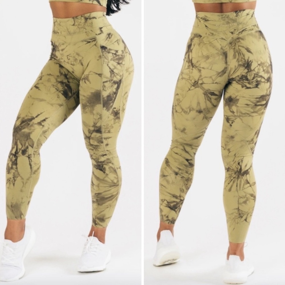 Alphalete Tie Dye Alphalux Force Leggings in Green